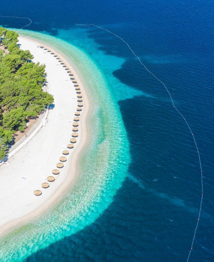 Hotel Zora Pavilions Primošten Exteriör bild